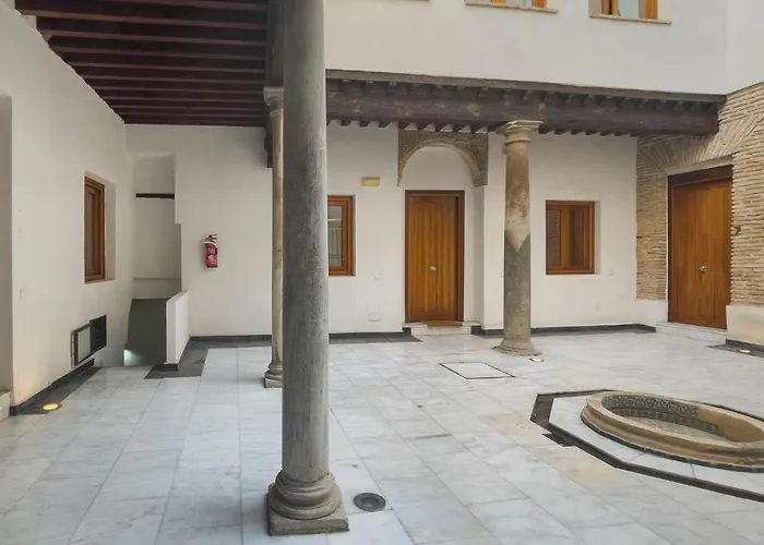 El Patio Del Regidor - Apartamentos Aloha Toledo